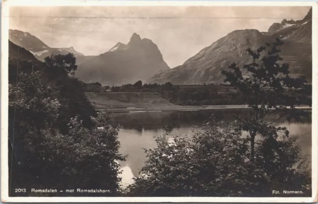 Norway Romsdalen Mot Romsdalshorn Vintage RPPC 03.19