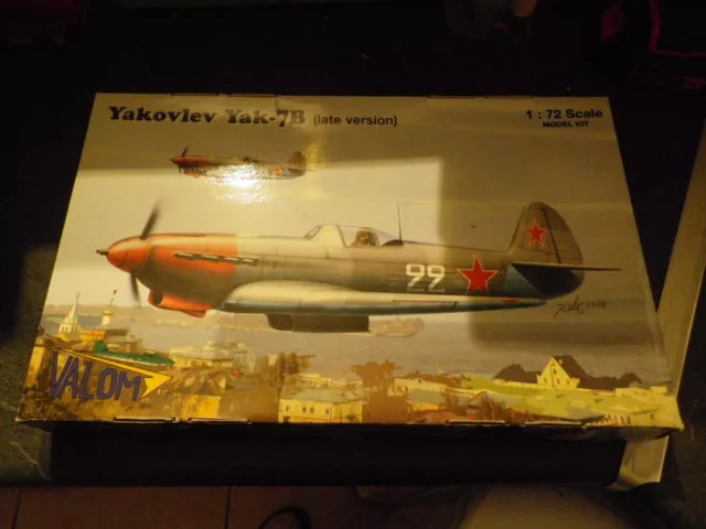 Valom  Yakovlev Yak-7B Late Version   1/72