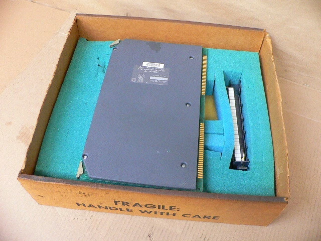 Allen Bradley 1772-Me8 Ram Memory Module * New In Box