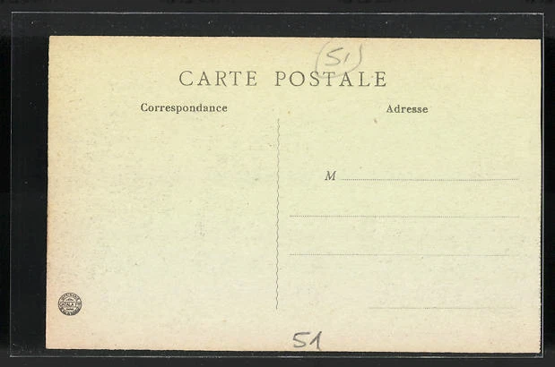 CPA Dormans, Hôtel de Ville et Route de Paris 2