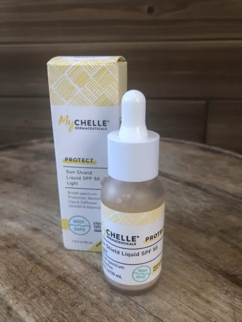 Líquido para escudo solar Mychelle Dermacueticals Protect FPS 50 luz - Expiración 11/23