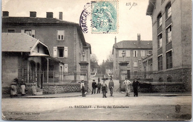 54 BACCARAT - vue de l'entree de la cristallerie