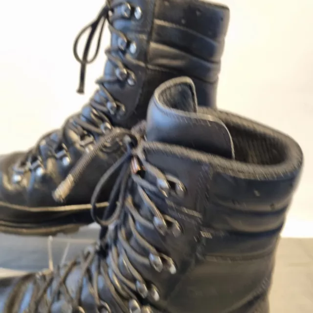 LOWA COMBAT GTX Boots Size 9.5 Black £50.00 - PicClick UK