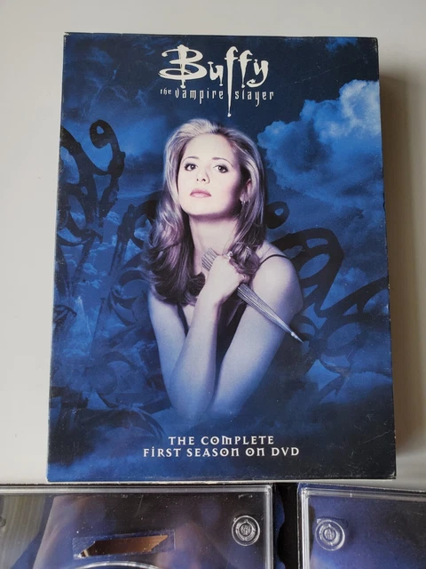 Buffy the Vampire Slayer - Season 1 (DVD, 2009, 3-Disc Set)