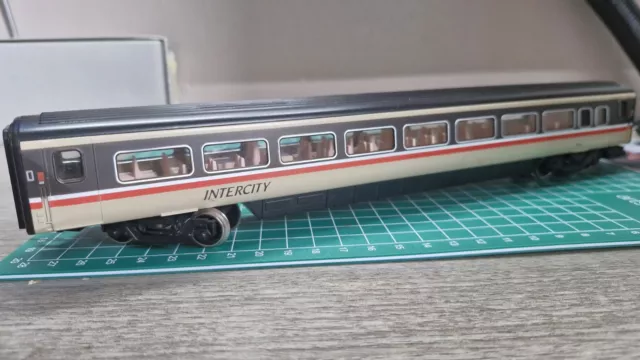 Hornby British Rail Intercity Mk4 Tourist Open Coach 12410 R452