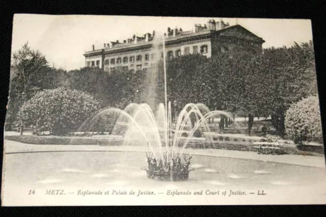 Metz Esplanade Et Palais De Justice