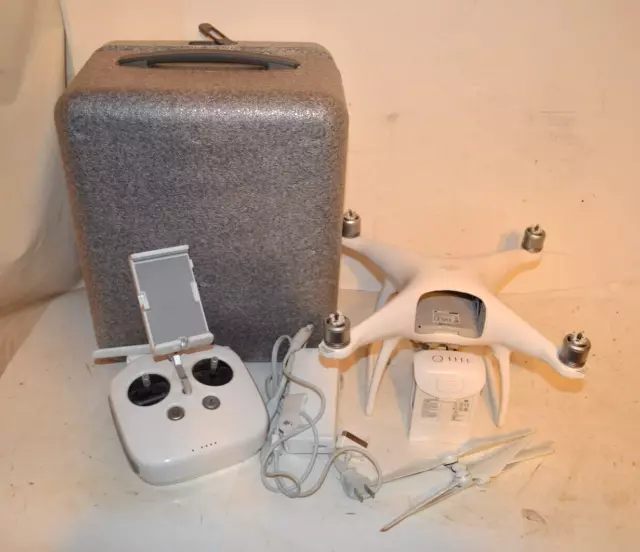 WORKING DJI PHANTOM 4 DRONE with 4K 1080HD CAMERA CHARGER BLADES,AND CASE