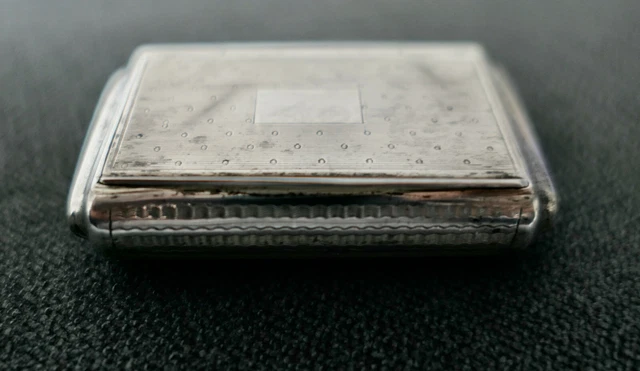 BOITE À PRISER en Argent Massif Minerve XIX Solide/Sterling Silver-snuff tobacco EUR 60,00 - PicClick FR