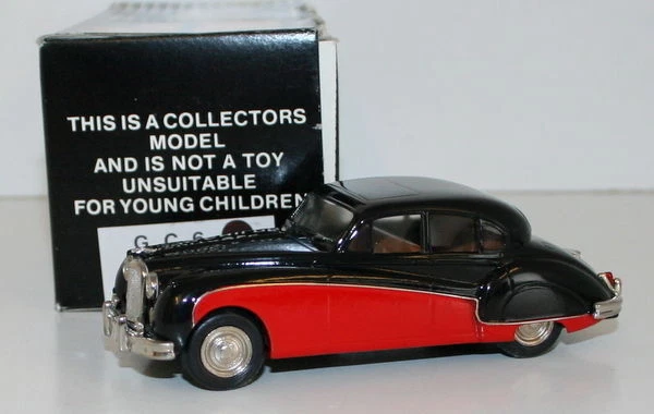 Miniature 1/43 Gems & Cobwebs – Jaguar MKIX (MK9) 1958/61 – Blanc – Occasion