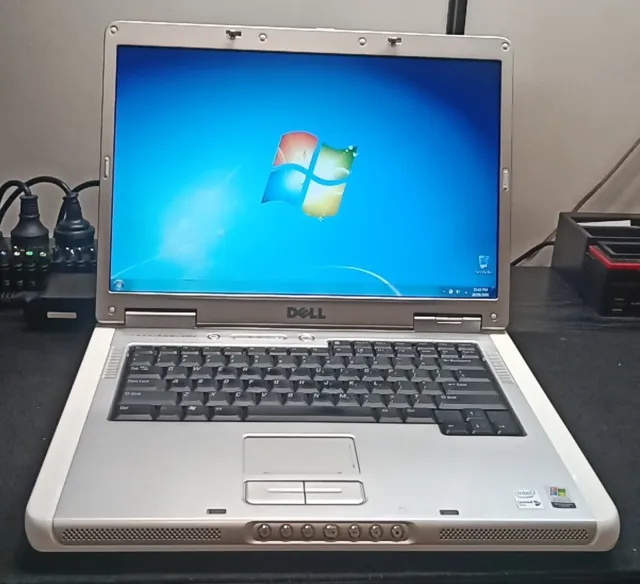 Dell Inspiron 6400 Laptop