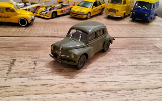 Renault 4cv 1/43 solido ixo eligor norev