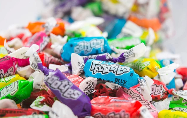 Tootsie Rolls Tootsie Frooties Assorted Candy - 2 Full Pounds of Mix Fruit Chews