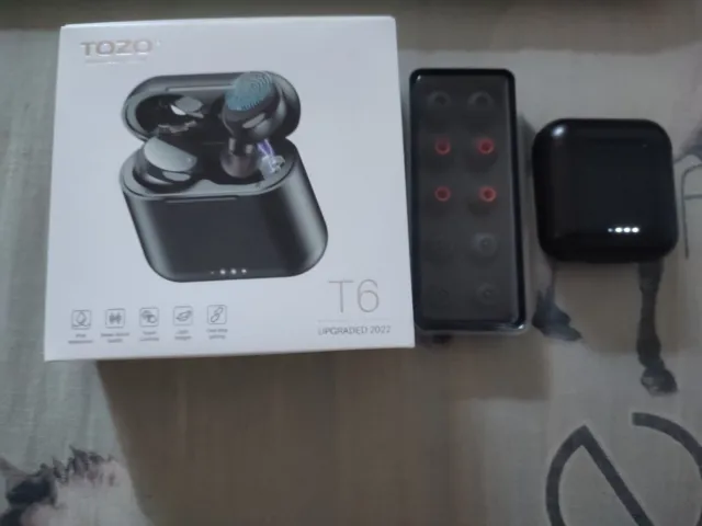 TOZO T6 Ecouteur Bluetooth sans Fil avec contrôle Tactile et étui de boîtier 