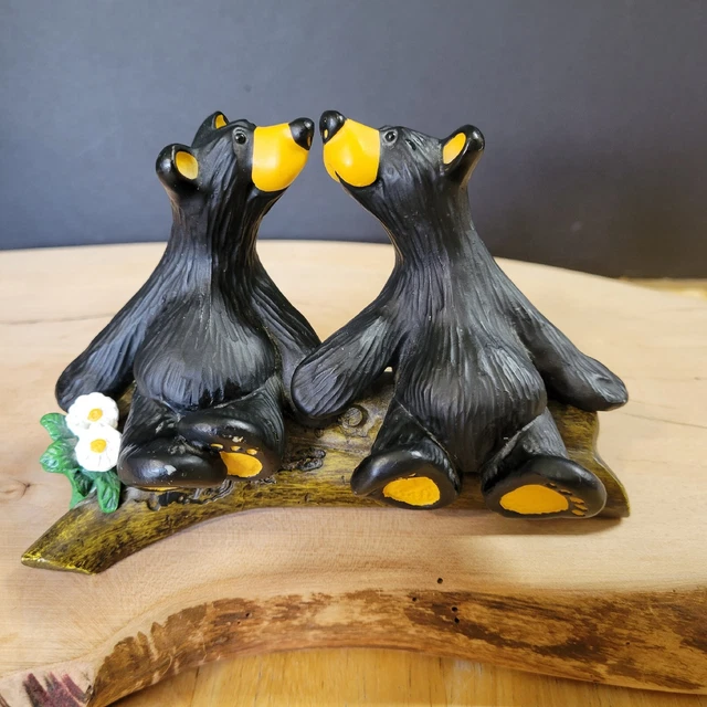 Big Sky Carvers BearFoots Figurine Kissing Black Bears By Jeff Fleming Demdaco