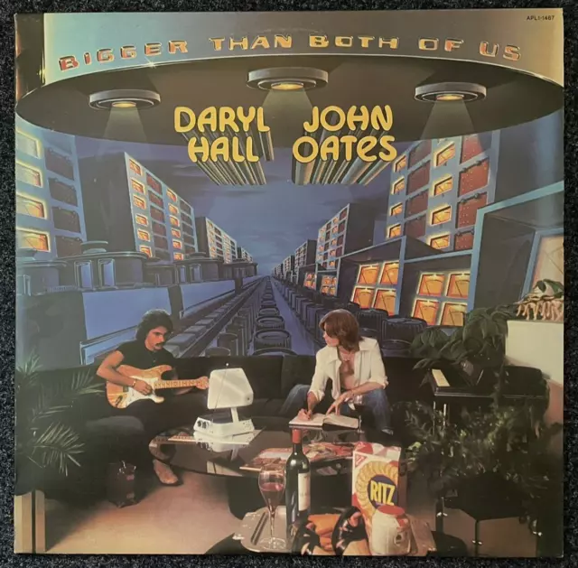 Daryl Hall & John Oates – Bigger Than Both Of Us– APLI 1467 - Vinyl LP - 1976