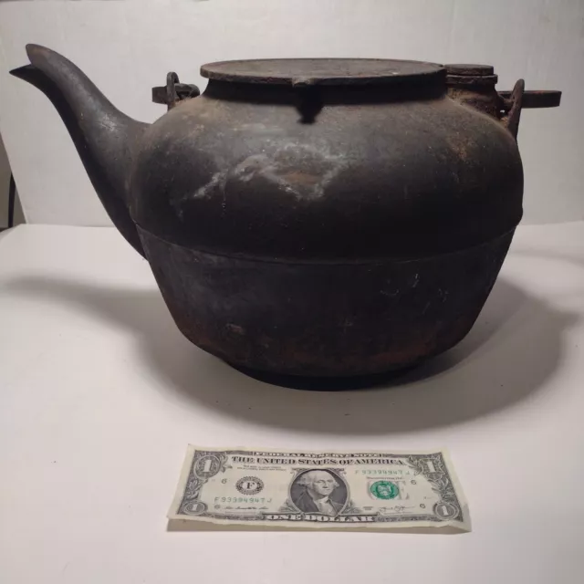 Large Cast Iron Kettle Antique Swivel Top Lid Tea Pot Rustic Primitive 1800's #8