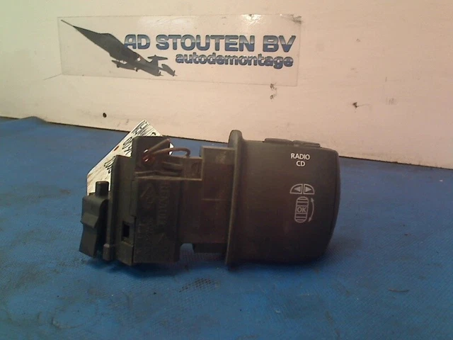 255520013R FERNBEDIENUNG RADIO Renault Scénic III (JZ) 2009