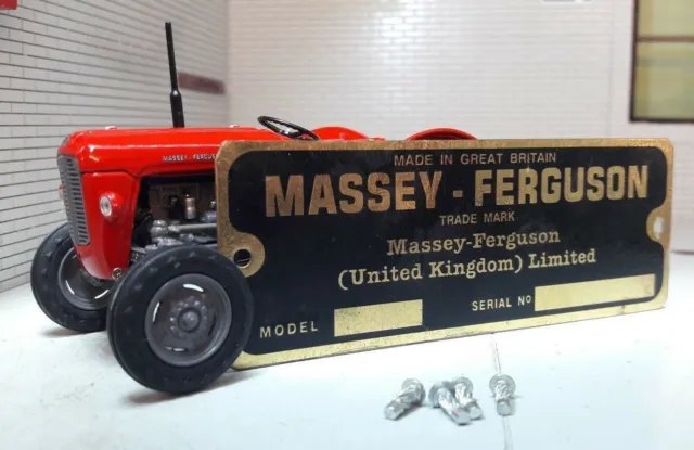 Massey Ferguson Tracteur Laiton Outil Châssis Commission Numéro Plaque & Rivets