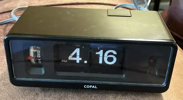 COPAL RP-205 Brown Small Vintage Flip Clock Alarm Clock 70s PARTS ONLY