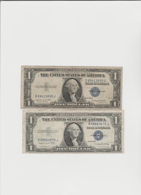 2 Notes 1935 G (1 with motto & 1 without motto) One dollar Silver Certificate