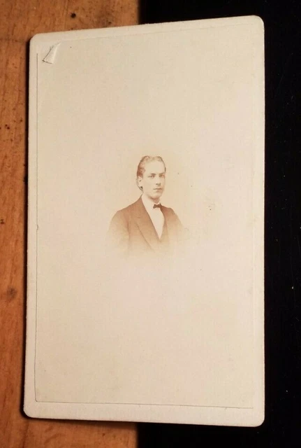 junger Mann - Portrait - ca. 1860/70er Jahre CDV Ch. Schildknecht Fürth