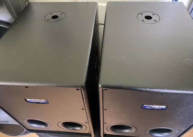Mackie shop bass bin