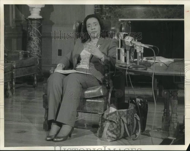 1985 Press Photo Activist Coretta Scott King at Interview - syp44829