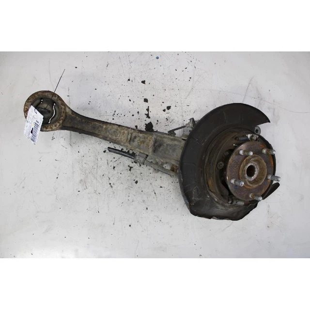 Tambour De Frein Arrière Gauche Mitsubishi L200 2 – Réf. MB895470, Occasion, Bon état