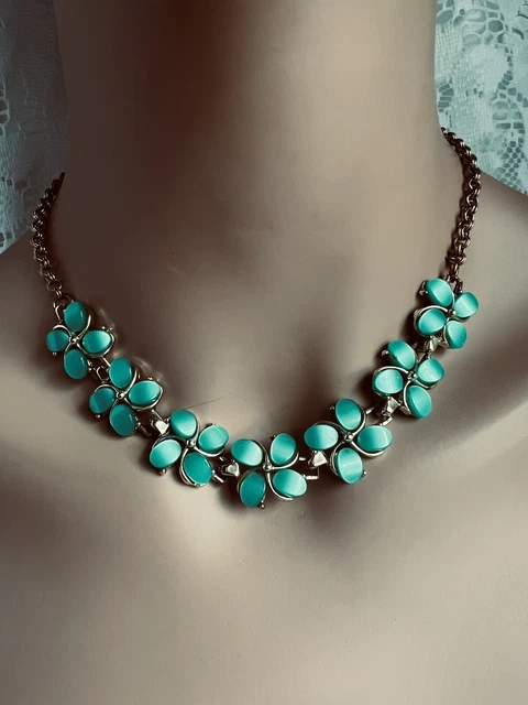 Vintage Gold Tone Chain with Green Floral Bubble Tile Bib Choker Necklace 18"