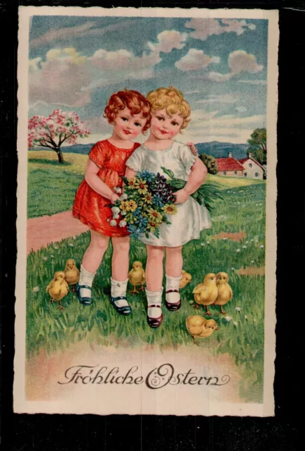 AK Ostern Glückwunsch, Künstler, Mädchen Wiese Küken Blumen, Kleinformat