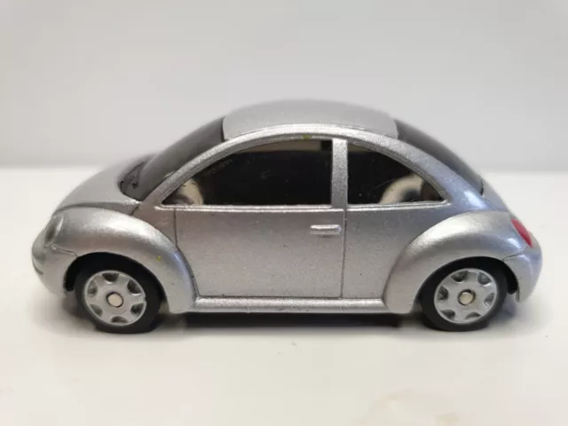 Maisto volkswagen sales new beetle