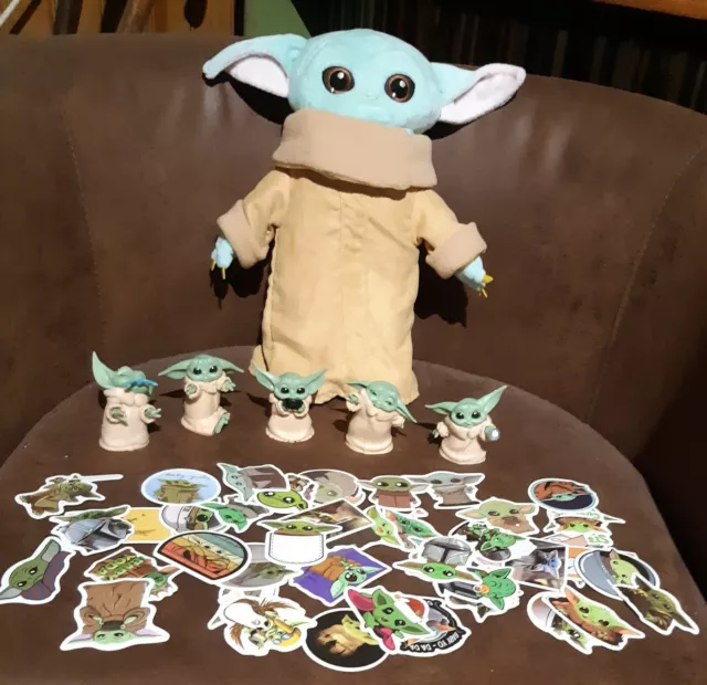 Peluche 30 cm Grogu + 2 figurines + 5 stickers vinyle Bébé Yoda Mandalorian Neuf