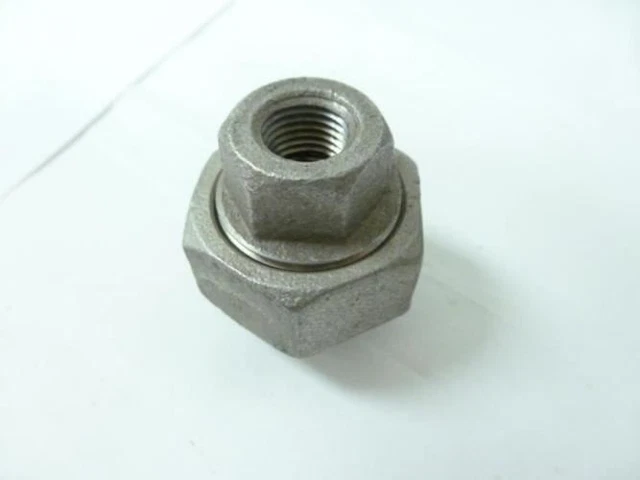 198878 Old-Stock; MFG- MDL-Unkn89333 Pipe Union; 1/4" NPT; 304 SS
