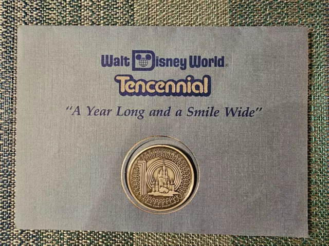 1981 Walt Disney World Tencennial 10 YEAR ANNIV Cast Member Castle Coin
