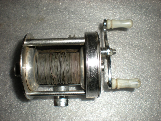 VINTAGE JC HIGGINS Model 312 Red Fishing Reel 312.39500