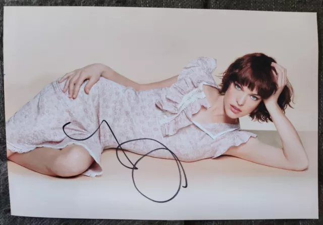 Milla Jovovich - Original  Autogramm ++ Resident Evil ++ Foto ++