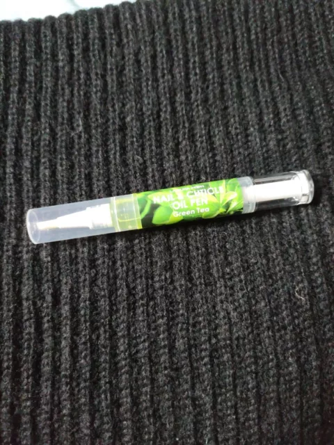 Nagelhaut Ölstift grüner Tee 5ml