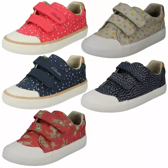 Ragazze Clarks Comic Cool Kids Gancio & Ciclo Junior Pompa Casual Canvas Scarpe