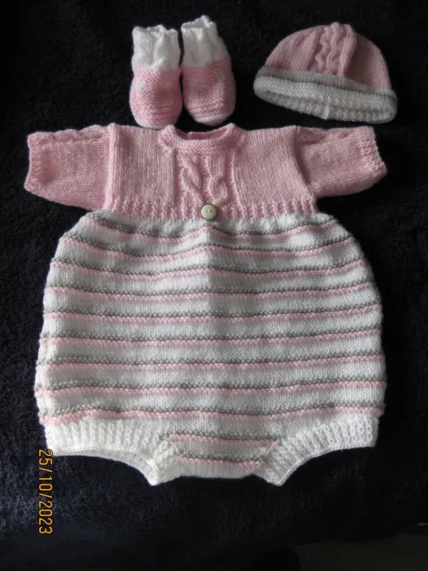 Bn Hand Knitted Baby Romper, Hat + Boots - Pink/White/Grey  - 0-6 Months 18" Ch