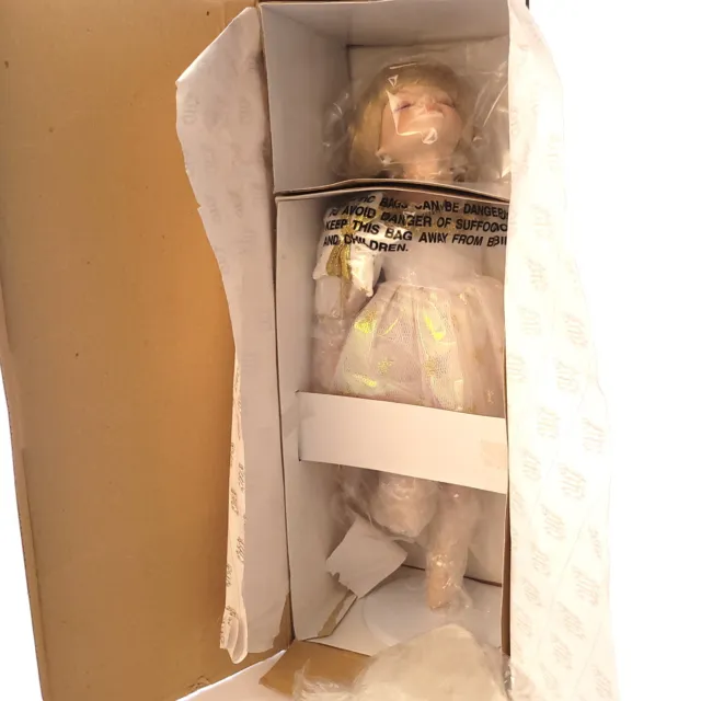 Heritage Signature Collection Angelica Kissing Fairy Porcelain Doll #12200 Boxed 2