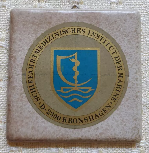 BW Wappenschild " Schiffahrtmedizinisches Insti.D.Marine "   Wappen 100 x100mm