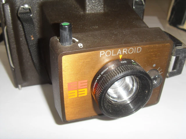 Polaroid EE33 Land Camera (1977) - Collection