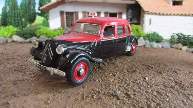 Citroën traction 11 familiale 1955 Universal Hobbies