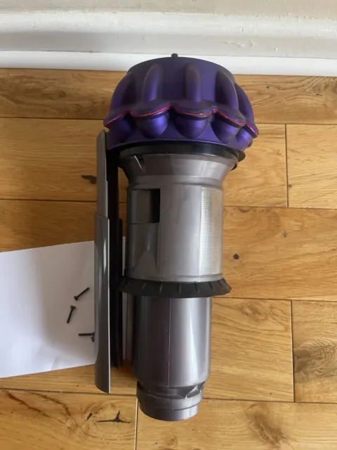 Dyson V10 Tier Akku-Staubsauger Zyklon