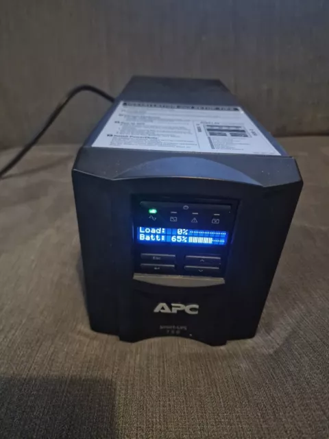 APC Smart SMT750i 750VA Tower UPS -  Battery Included