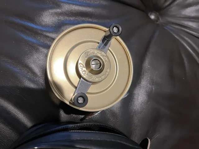 GOLD FIN-NOR NO. 3 .anti reverse .Right Handle reel w/spair spool