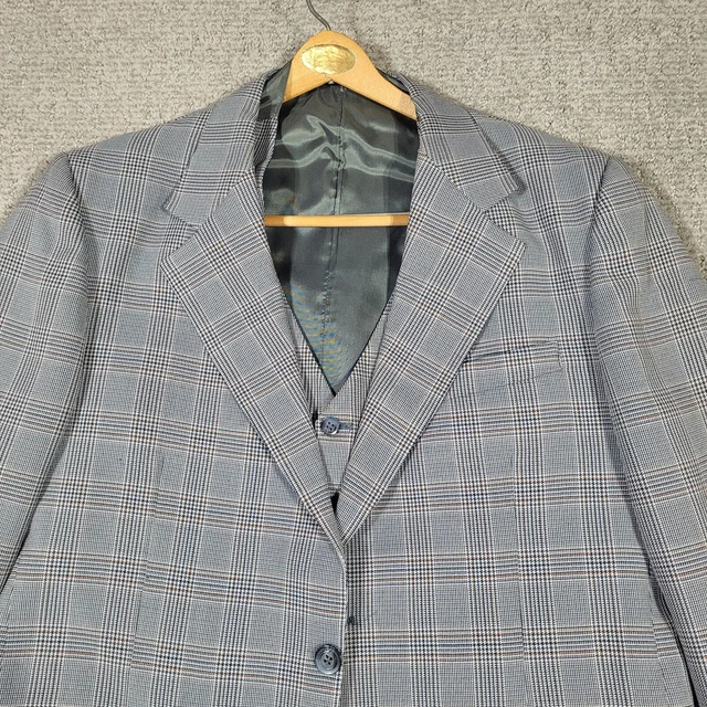 Vintage Mens Gray 3 Piece Suit Century Club Jacket Vest Pants Size 44L