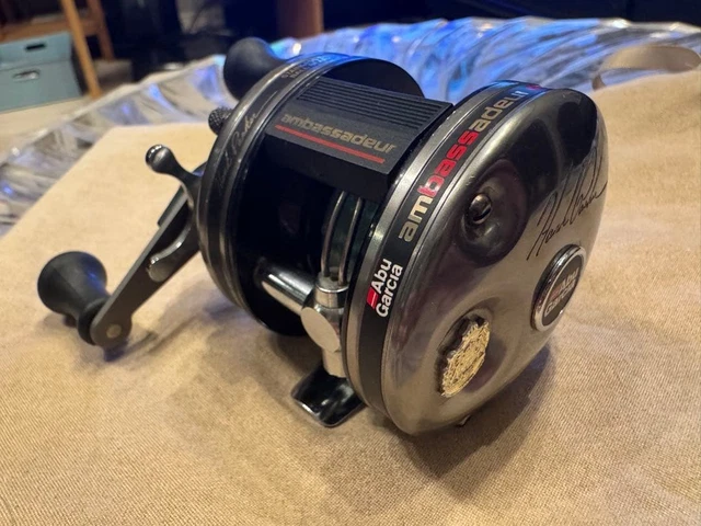 ABU GARCIA AMBASSADEUR 4600C Hank Parker Signature Baitcasting