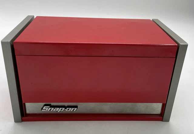 Snap-on RED Mini Micro Tool Box   Top Chest KMC923A 5" T 8 1/4" L 4 1/4" W