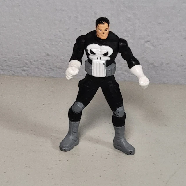 MARVEL LEGENDS Toybiz 2003 Series 4 Punisher Action Figure War Zone 2.75"